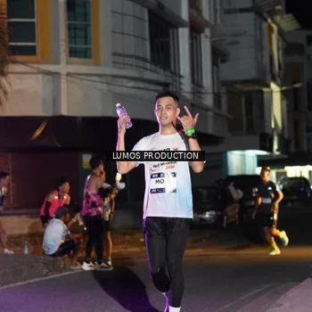 Runner Photo 7978905