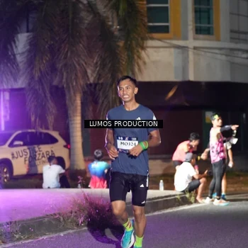 Runner Photo 7978942