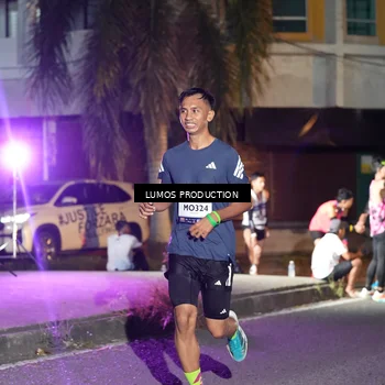 Runner Photo 7978944