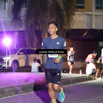 Runner Photo 7978951