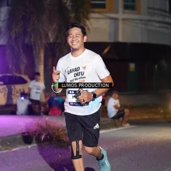 Runner Photo 7979017