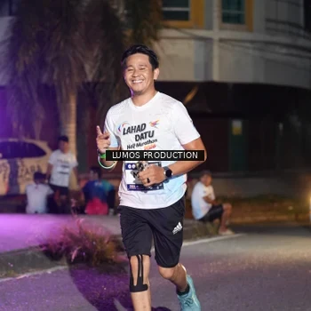 Runner Photo 7979018