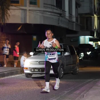 Runner Photo 7979021