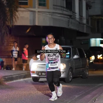 Runner Photo 7979027