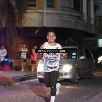 Runner Photo 7979033