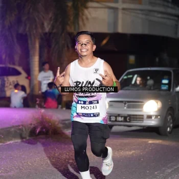 Runner Photo 7979043
