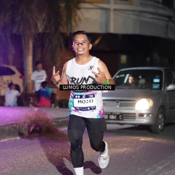 Runner Photo 7979044