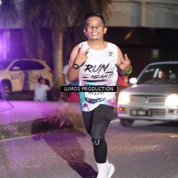 Runner Photo 7979049