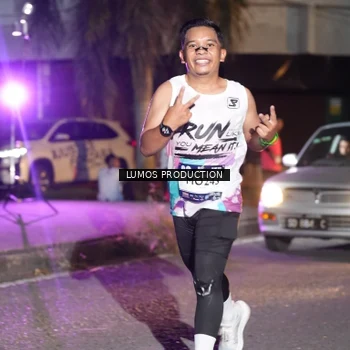 Runner Photo 7979052