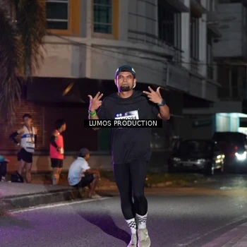 Runner Photo 7979075