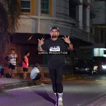 Runner Photo 7979076