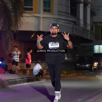 Runner Photo 7979080