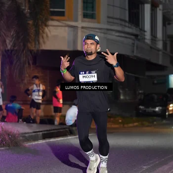 Runner Photo 7979084
