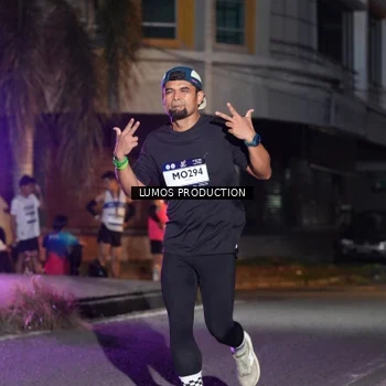 Runner Photo 7979091
