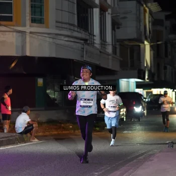 Runner Photo 7979102