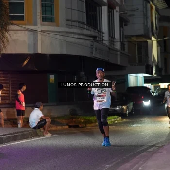 Runner Photo 7979157