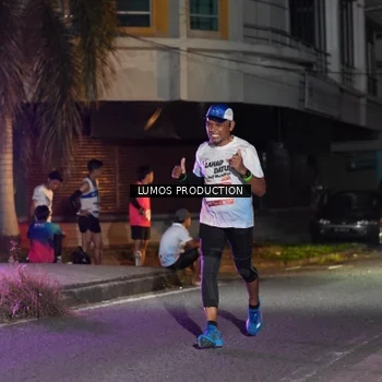 Runner Photo 7979175