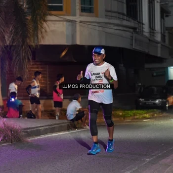 Runner Photo 7979176