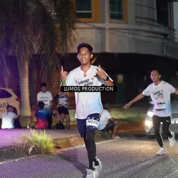 Runner Photo 7979224