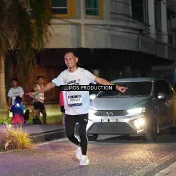 Runner Photo 7979235
