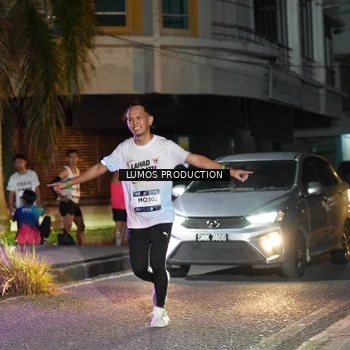 Runner Photo 7979239