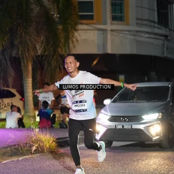 Runner Photo 7979242