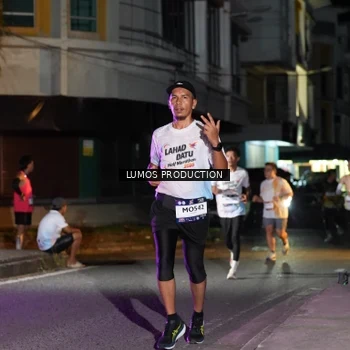 Runner Photo 7979276