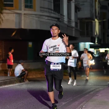 Runner Photo 7979282