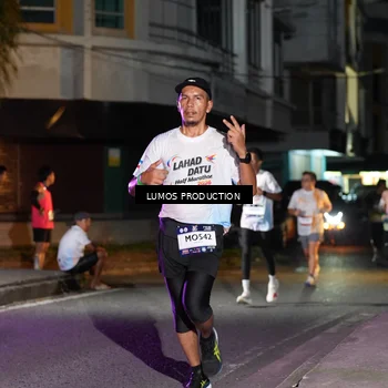 Runner Photo 7979286