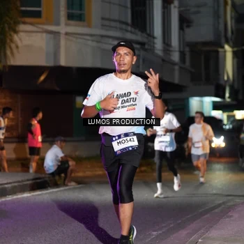 Runner Photo 7979287