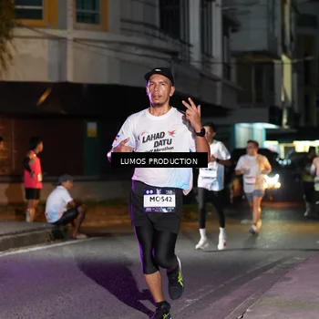 Runner Photo 7979288