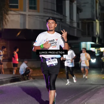 Runner Photo 7979291