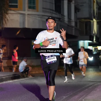 Runner Photo 7979297