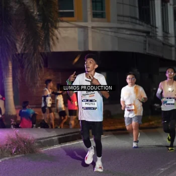 Runner Photo 7979300