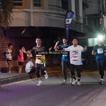 Runner Photo 7979333