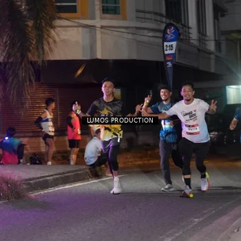 Runner Photo 7979339