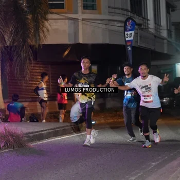 Runner Photo 7979344