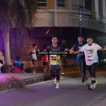 Runner Photo 7979346