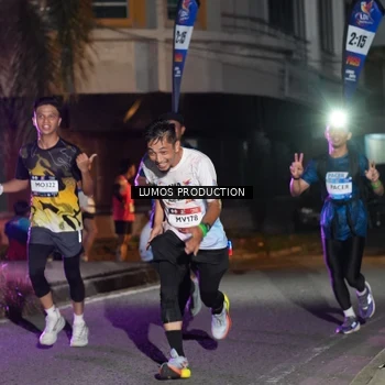 Runner Photo 7979357