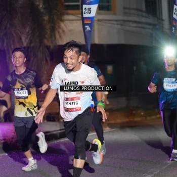 Runner Photo 7979360