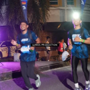 Runner Photo 7979374