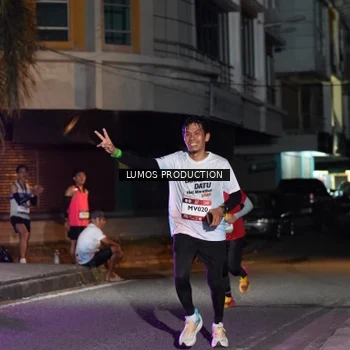 Runner Photo 7979421