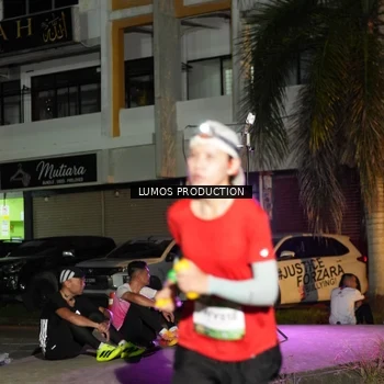 Runner Photo 7979457