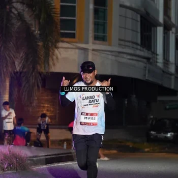 Runner Photo 7979509