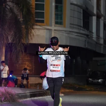 Runner Photo 7979512