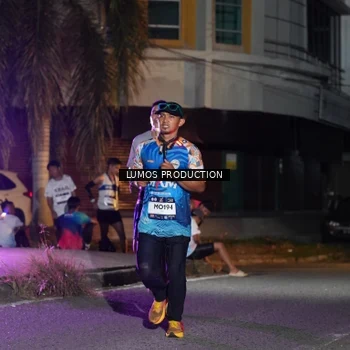 Runner Photo 7979553