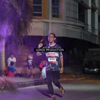 Runner Photo 7979583