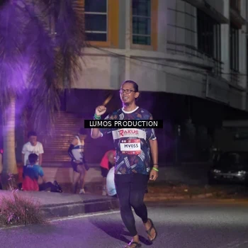 Runner Photo 7979592