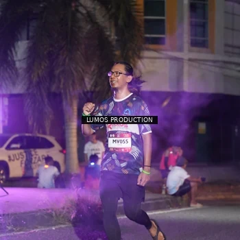 Runner Photo 7979605