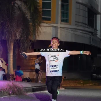 Runner Photo 7979651